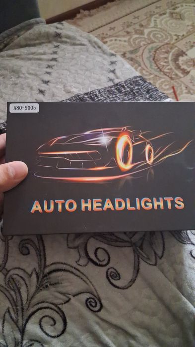 LED    лампочки.