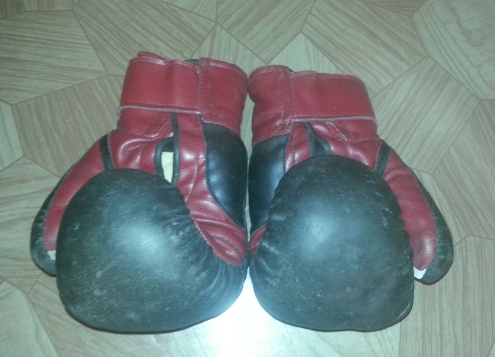 Продаются боксёрские перчатки Jackson sport