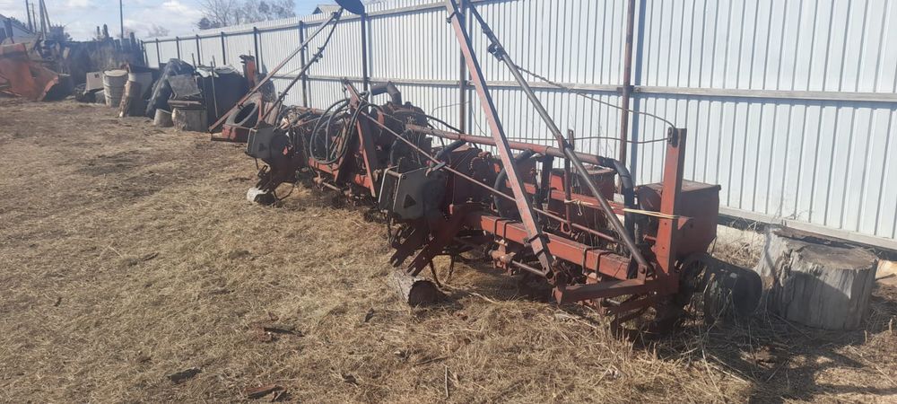 Продам сеялку СУПН8