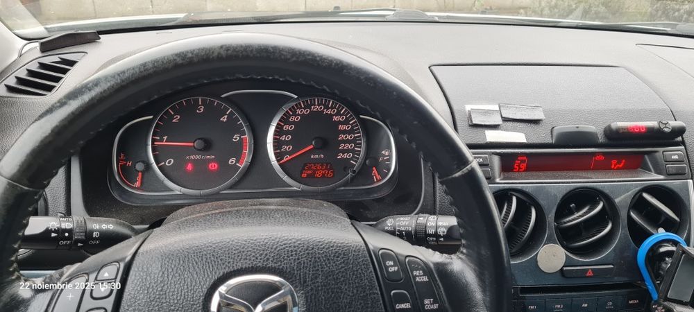 Mazda 6. Din 2007. Motor diesel 2.0L.