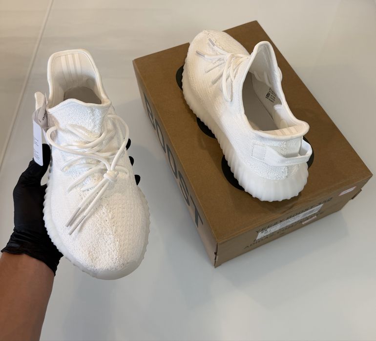 Adidasi Yeezy 350 V2 White Albi