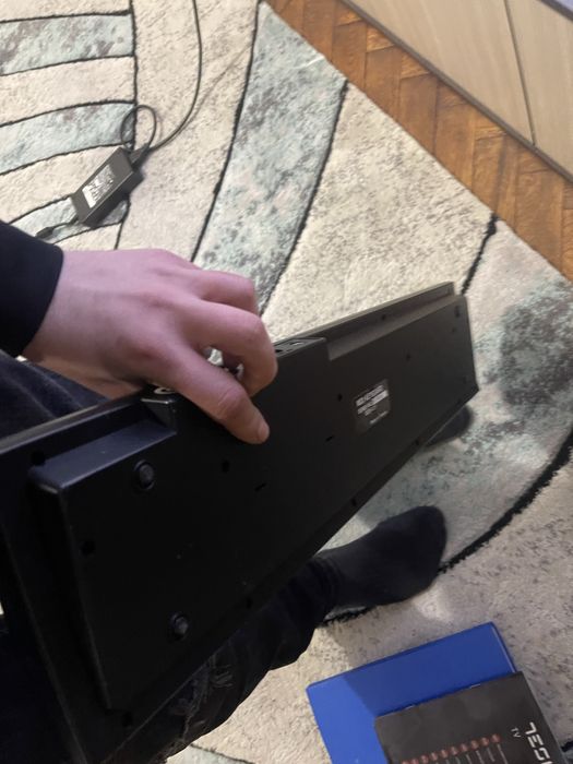 Set productie muzicala MIDI Keyboard si Midi Pad