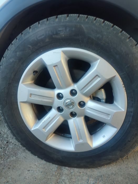 Продам комплект оригинальных дисков