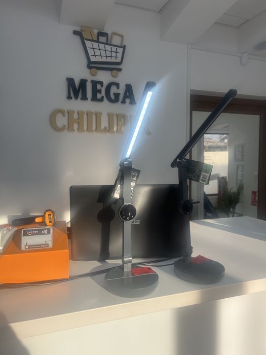 Lampa de birou cu trei moduri de lumina, trei moduri de intensitate, cu ceas, si grade