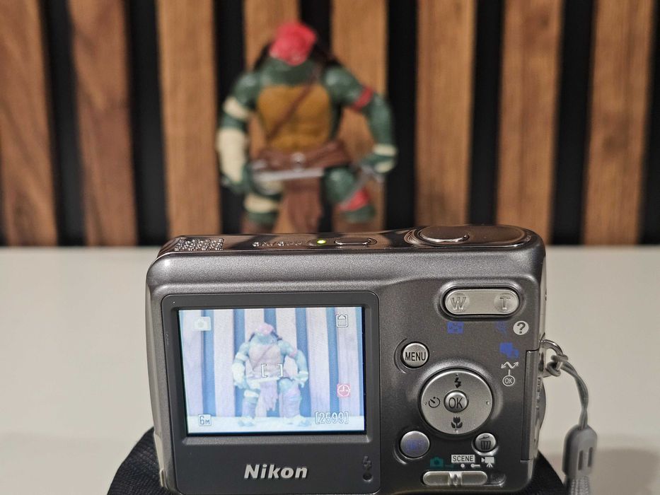 Aparat foto digital compact Nikon Coolpix L2 Y2K 6MP 3xZoom