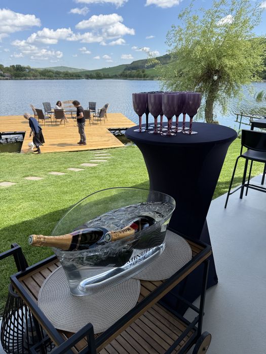 Inchiriez Locatie pentru Evenimente private, cu piscina si zona gratar, Lac Geaca, Cluj