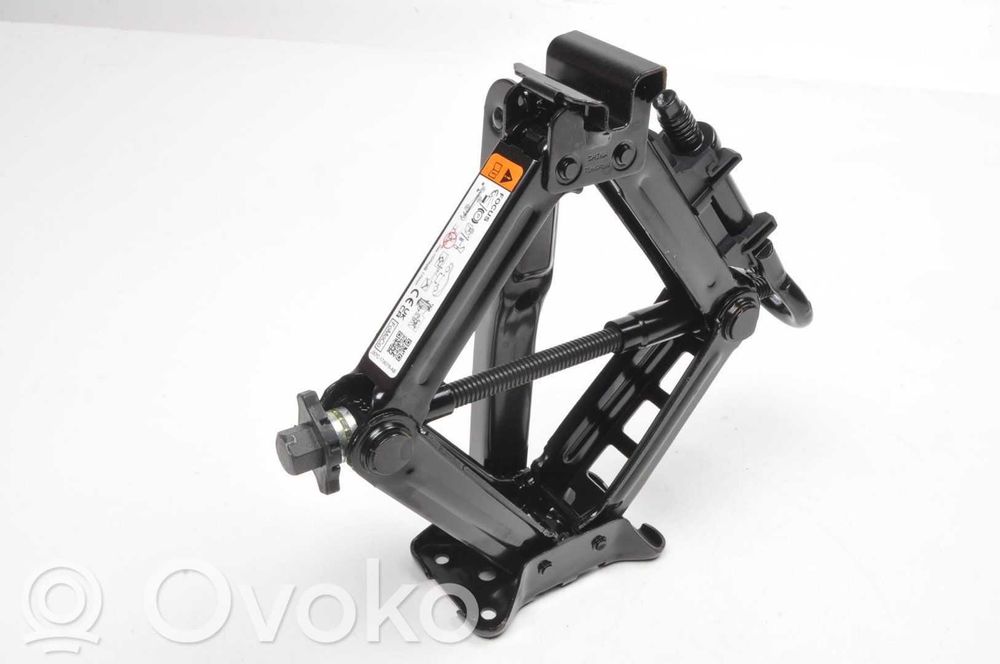 Roata rezerva Slim+chit pana Ford Focus+Mondeo MK4.MK3.MK2