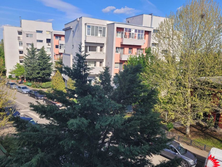 Apartament 2 camere, decomandat , zona Sud rezidental