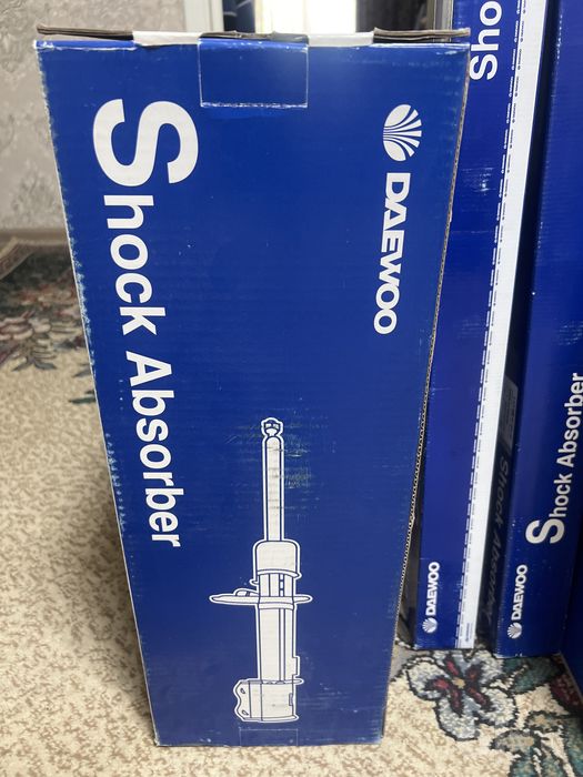 Амортизаторы новые для Кобальт комплект (amortizatori Cobalt)