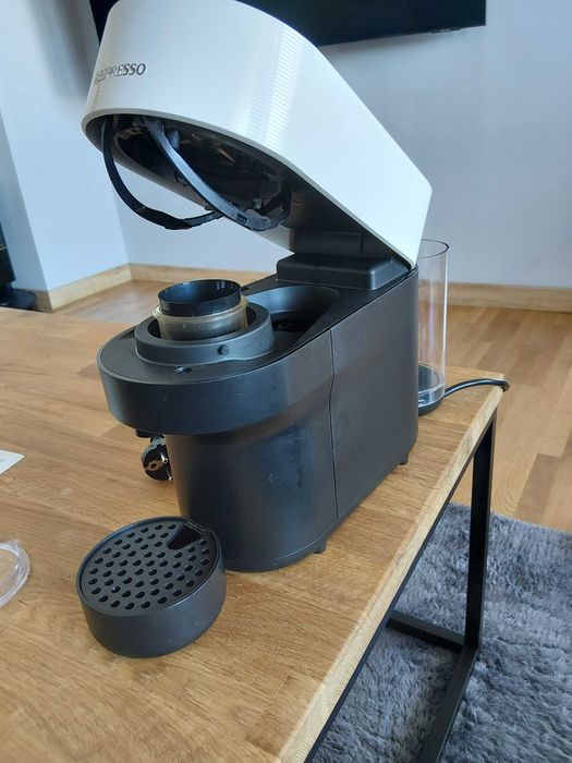 Кафемашина с капсули NESPRESSO VERTUO POP Mch White