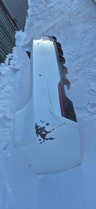 Бампер задний F30