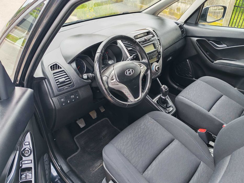 HYUNDAI ix20 2011 — imagine 5