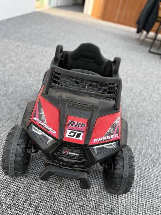 Masinuta electrica cu telecomanda