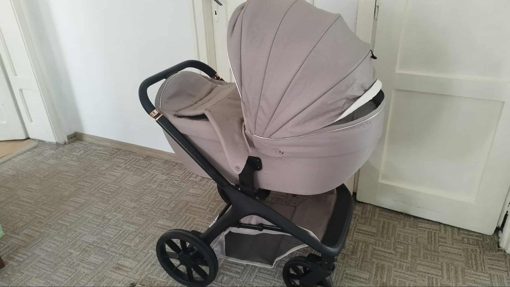 Нова количка за новородено