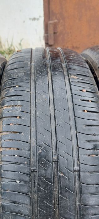 Продам летнюю резину