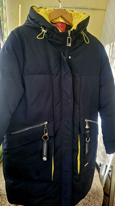 Продам  женские зимние вещи