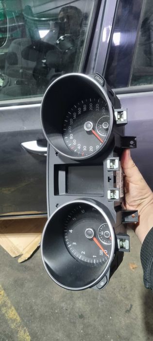 Ceasuri bord 5K0920872 VW Golf 6 pentru Benzina 1.2 TSI , 1.4 TSI
