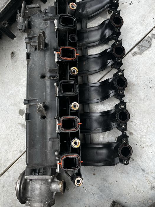 Всмукателен колектор м57 е9х е6х