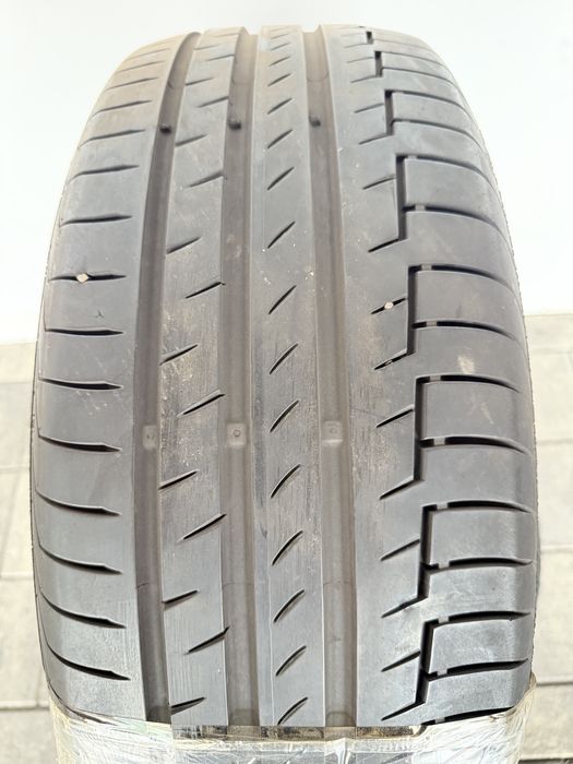 Doua anvelope vara 225/60 R18 Continental Premium Contact