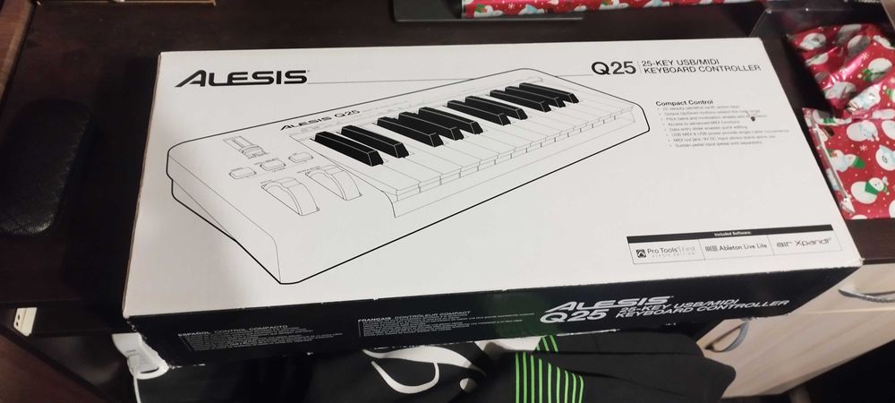 midi kaybord Q25