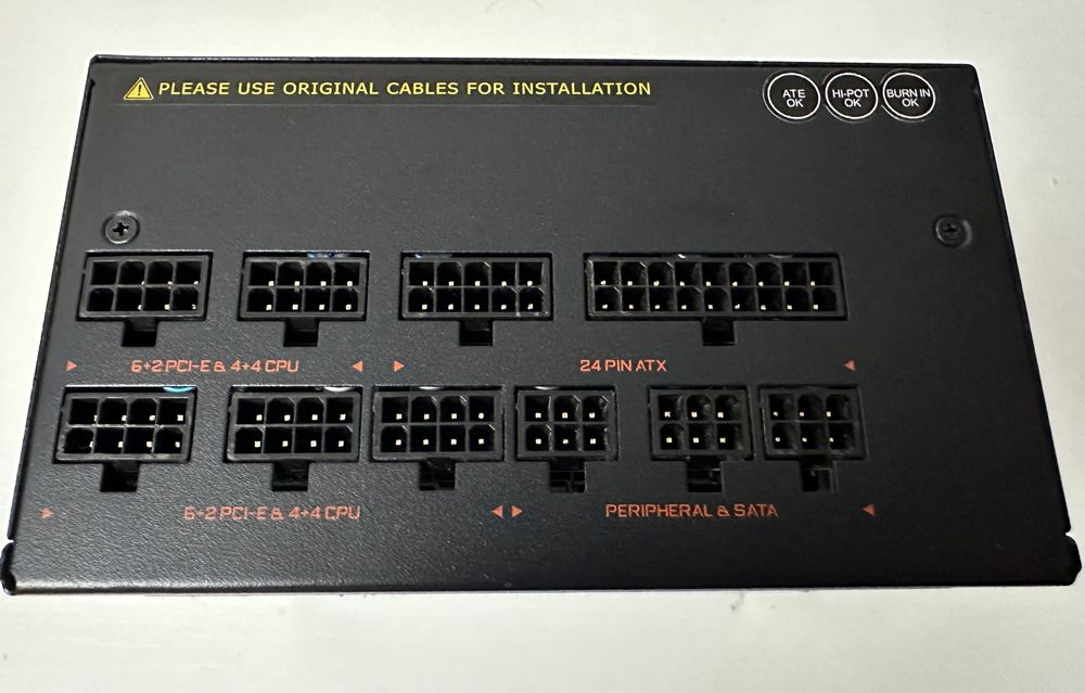 Блок питания Gigabyte Aorus P850W