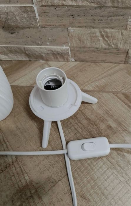 Veioza moderna imprimata 3D