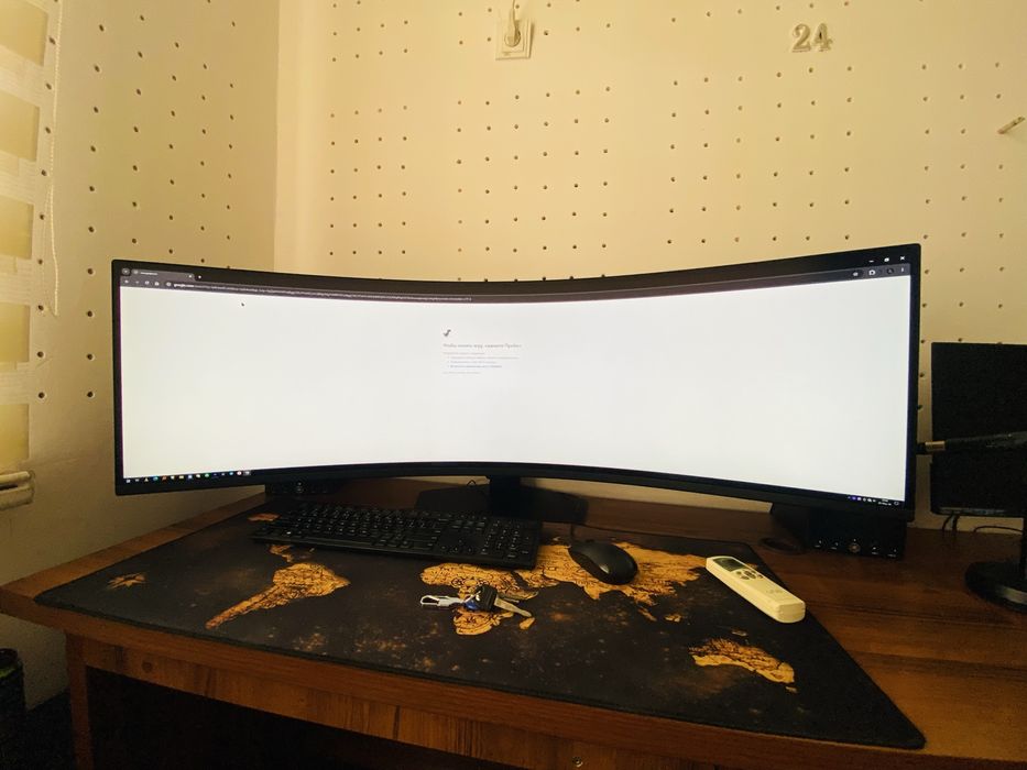 Ultra-wide curver monitor Samsung 49 lik monitor