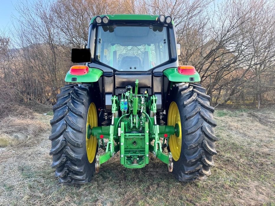 Tractor John Deere 6125 M cu Incarcator frontal profesional Mailleux