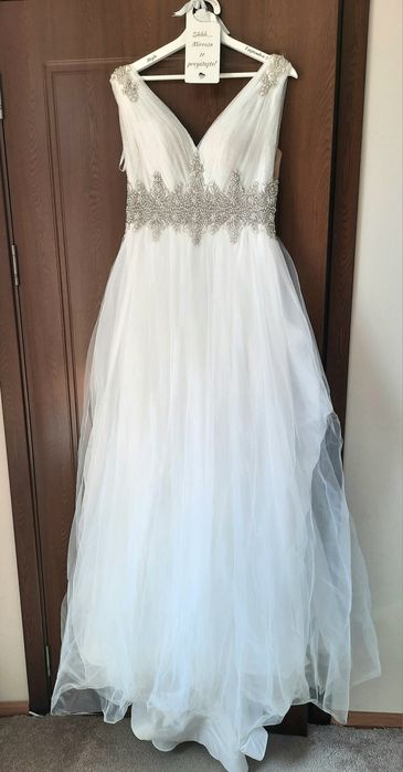 Rochie de mireasa deosebita