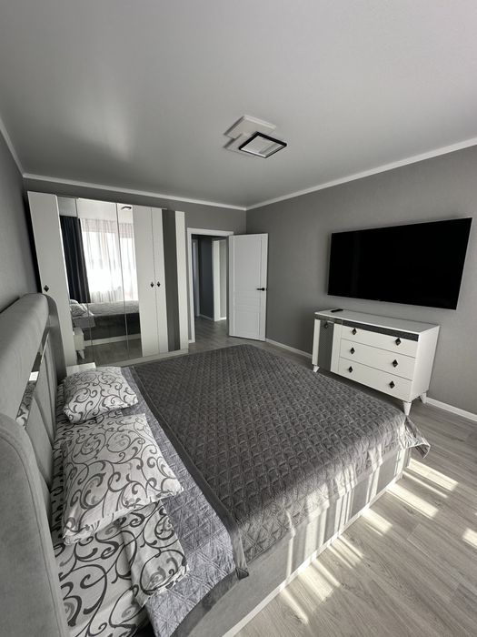 Продается 3ех ком кв в 4 мкр