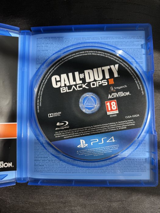 6 броя игри + 2 подарък за playstation 4 и 5