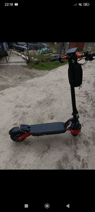 Vând trotineta electrica pentru piese