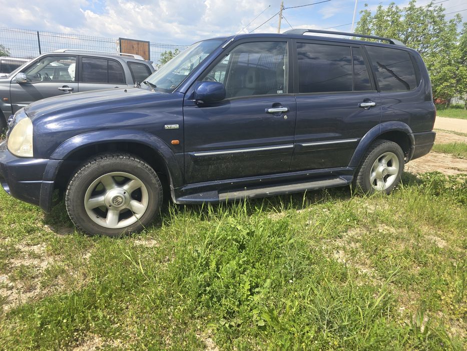 Suzuki grand vitara 2.7i 184 коня на части