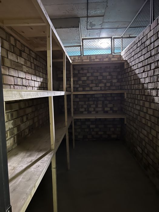 Столяр плотник, полки стеллажи для овощей