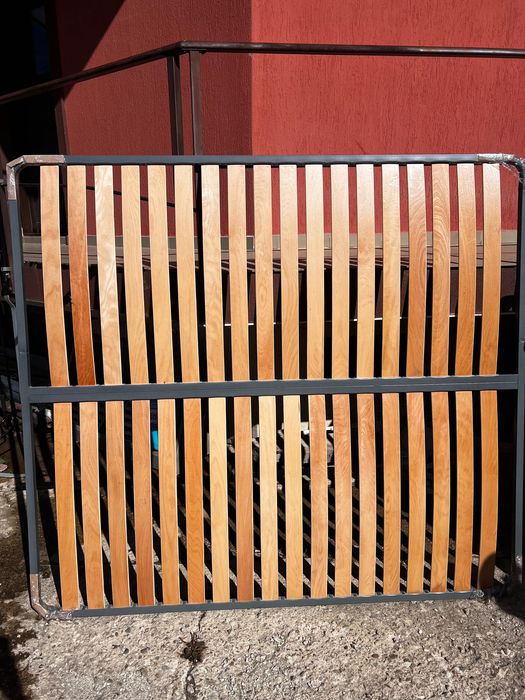 Матрак с подматрачна рамка