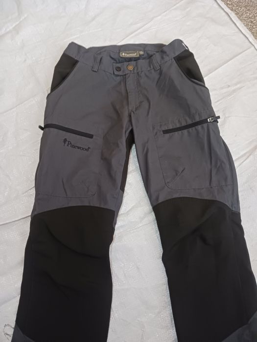 Pantaloni Pinewood mărimea 46