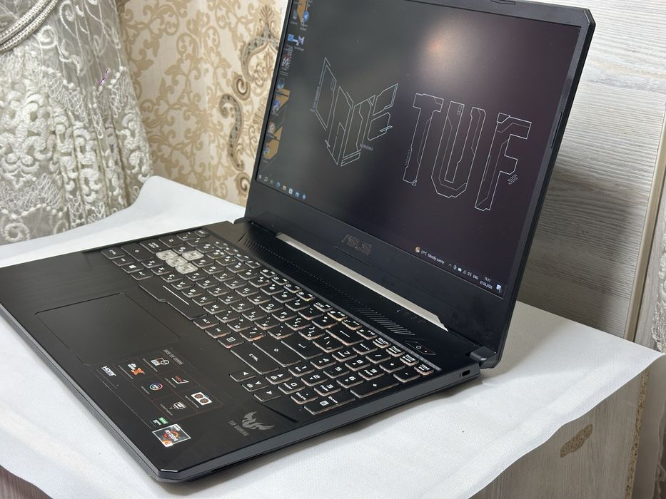 Мощный игровой ноутбук Asus TUF F15 FX505 AMD Ryzen 5 8/512 GTX 1650