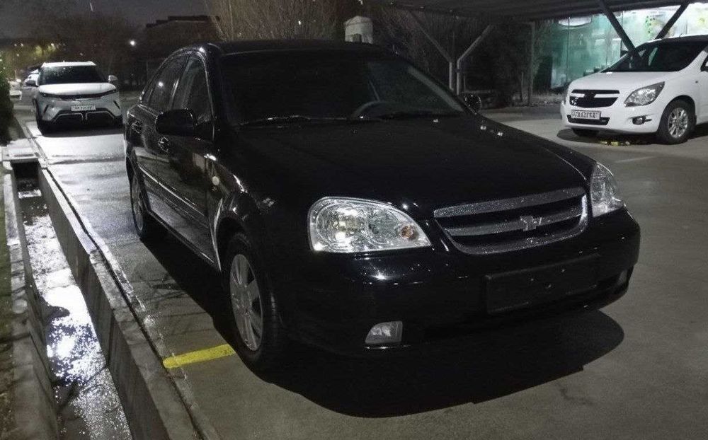 Lacetti 1.8 черный