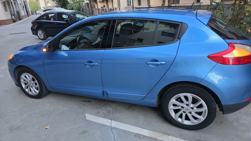 RENAULT Megane 2013 — imagine 4