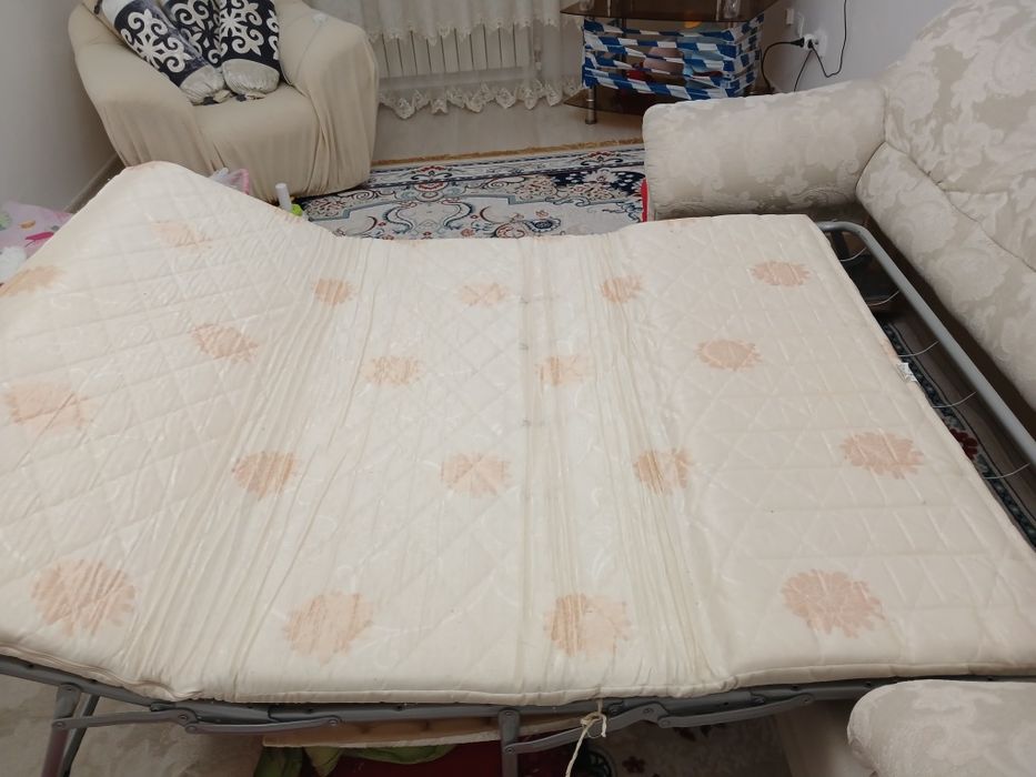 Продается советская мягкая мебель