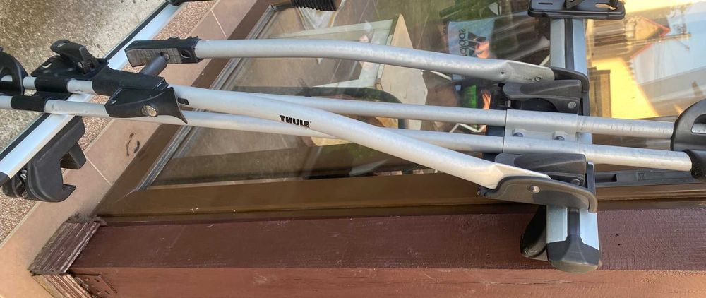 Set 2 suporti Thule Freeride