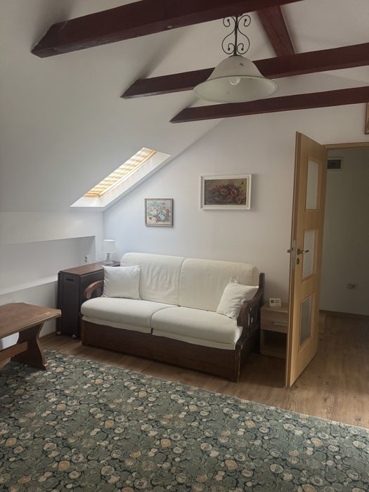 Apartament cu terasă