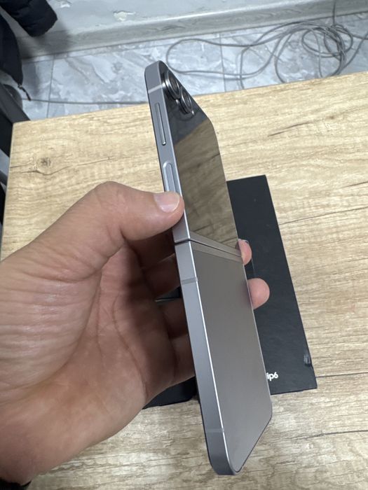 Samsung Galaxy flip 6 512gb