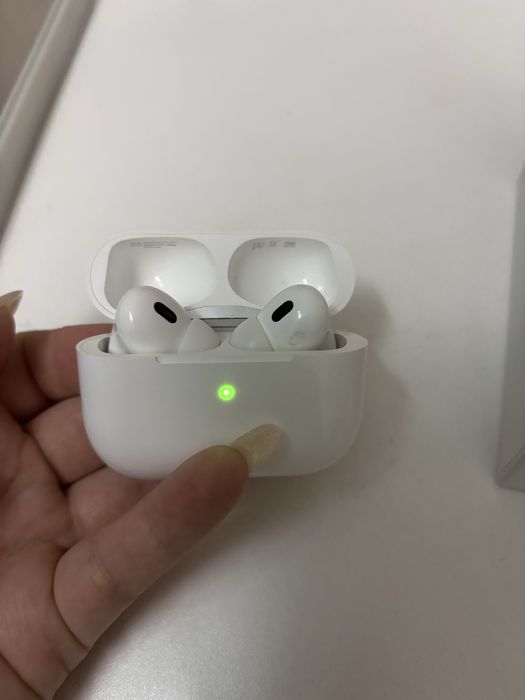AirPods Pro 2 (USB-C)