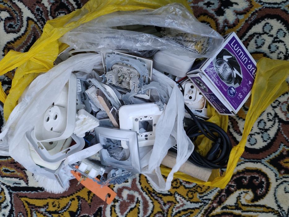 По электричеству остатки.