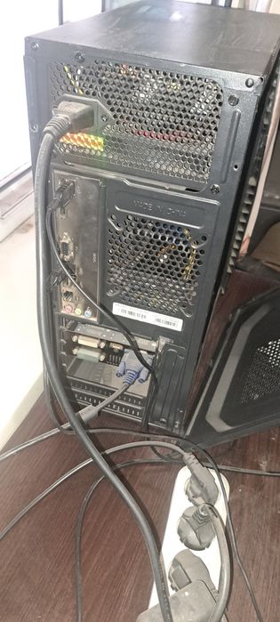 Продам пк на Винде 10