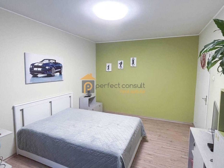 Продава се Тристаен апартамент в Пловдив, Христо Смирненски - 65 кв.м за 1824 €/кв.м - Снимка #7