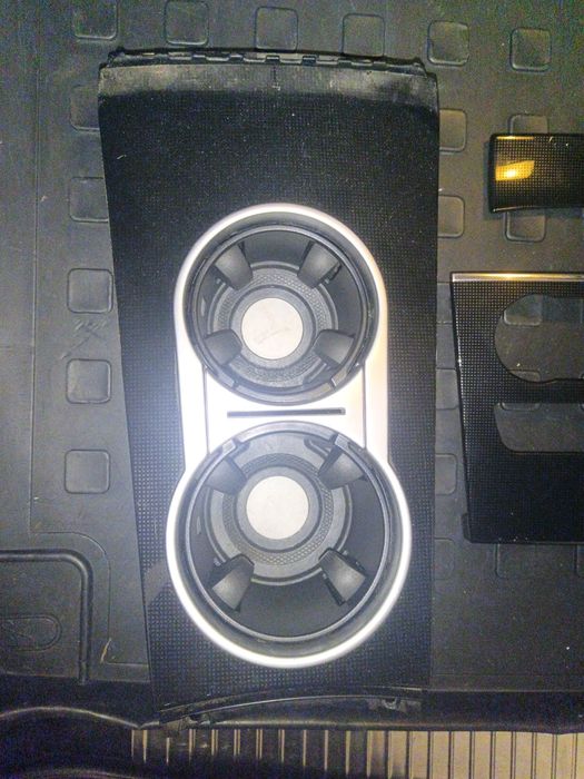 Лайсни и къпхолдър ML W164