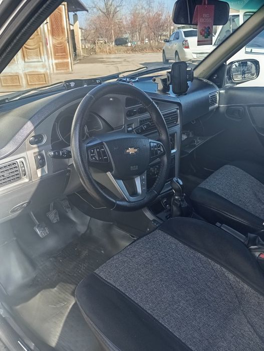 Nexia 2. 1.6 super kansaner