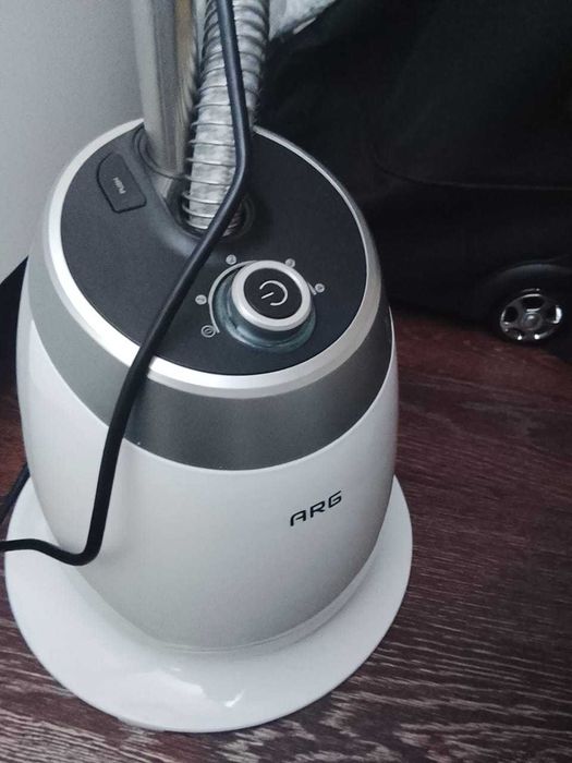 Продам абсолютно новый отпариватель